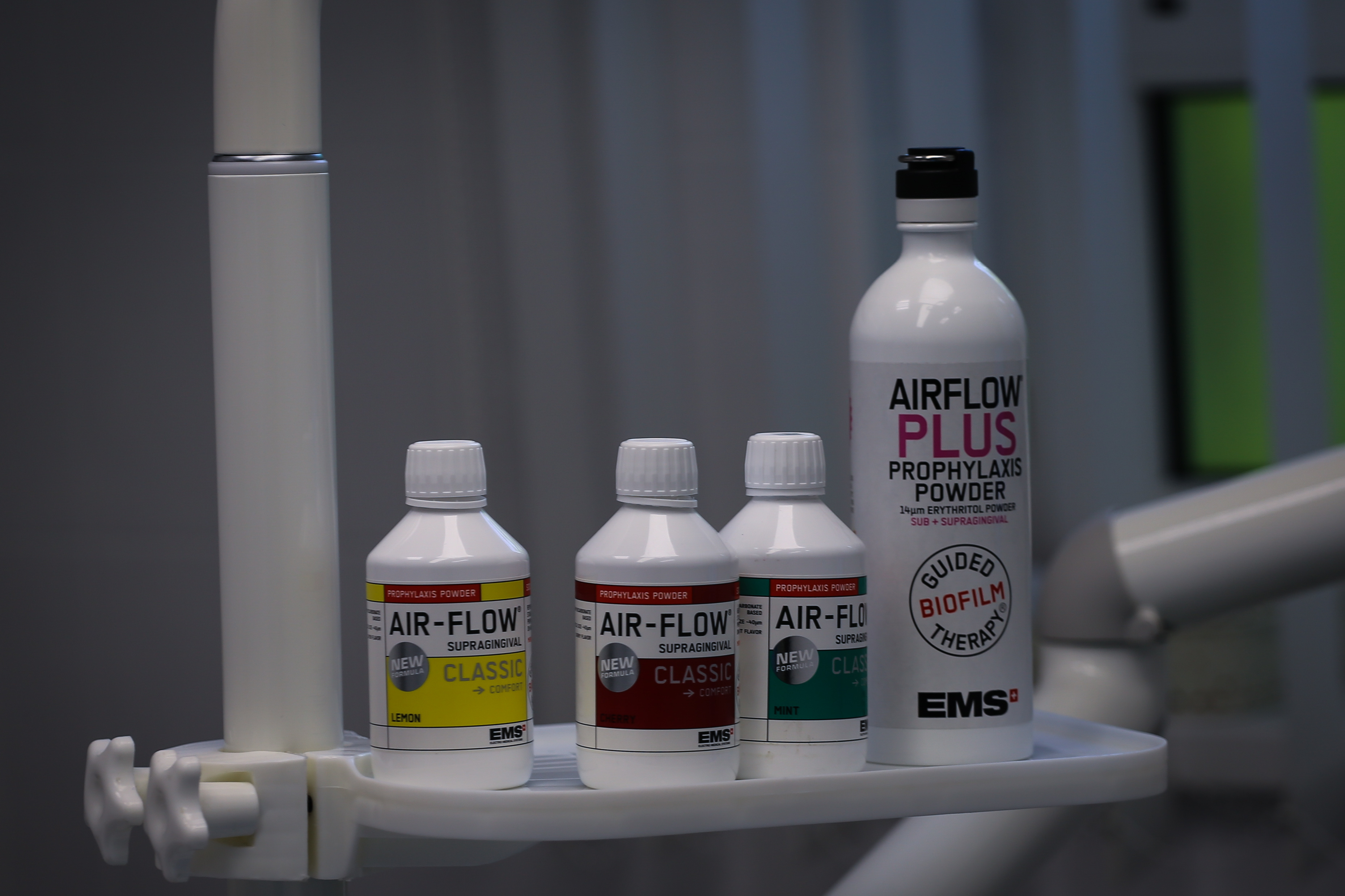 AirFlow porok és EMS biofilm terápiás eszközök